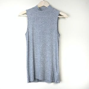 Gap Sleeveless Mock Turtleneck Size Small